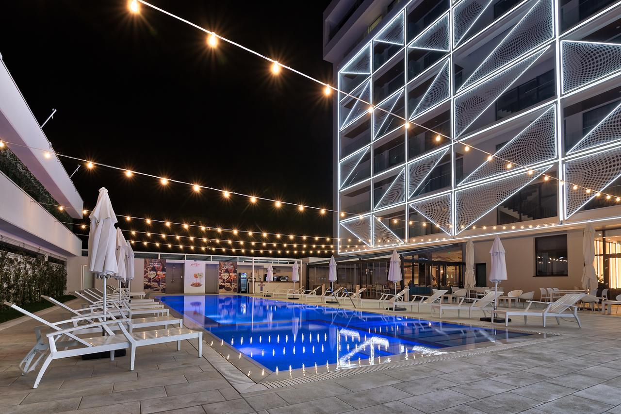 Nyota Hotel & Conference Center Mamaia Exterior foto